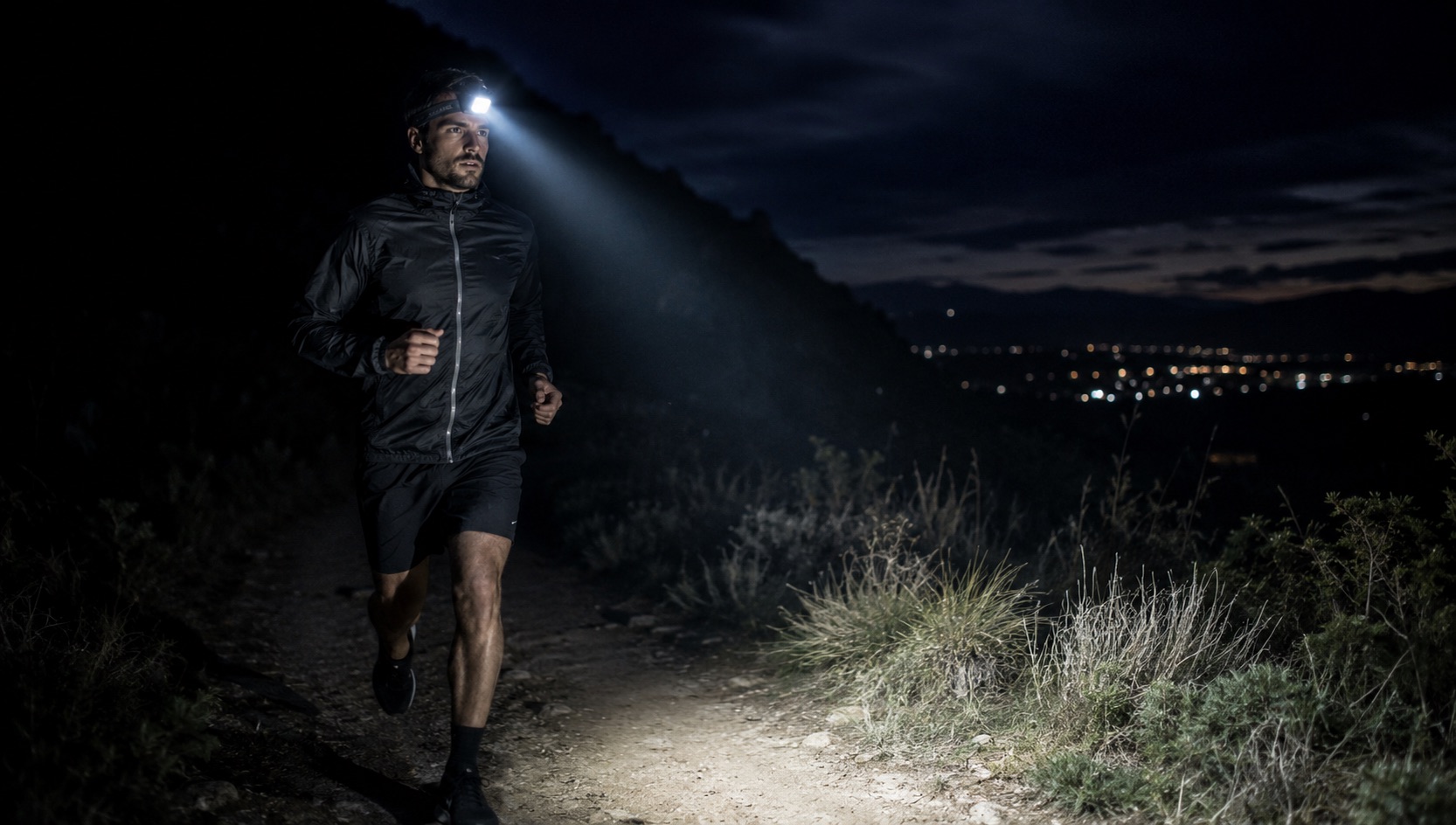 Best Running Lights for Night Running 2026