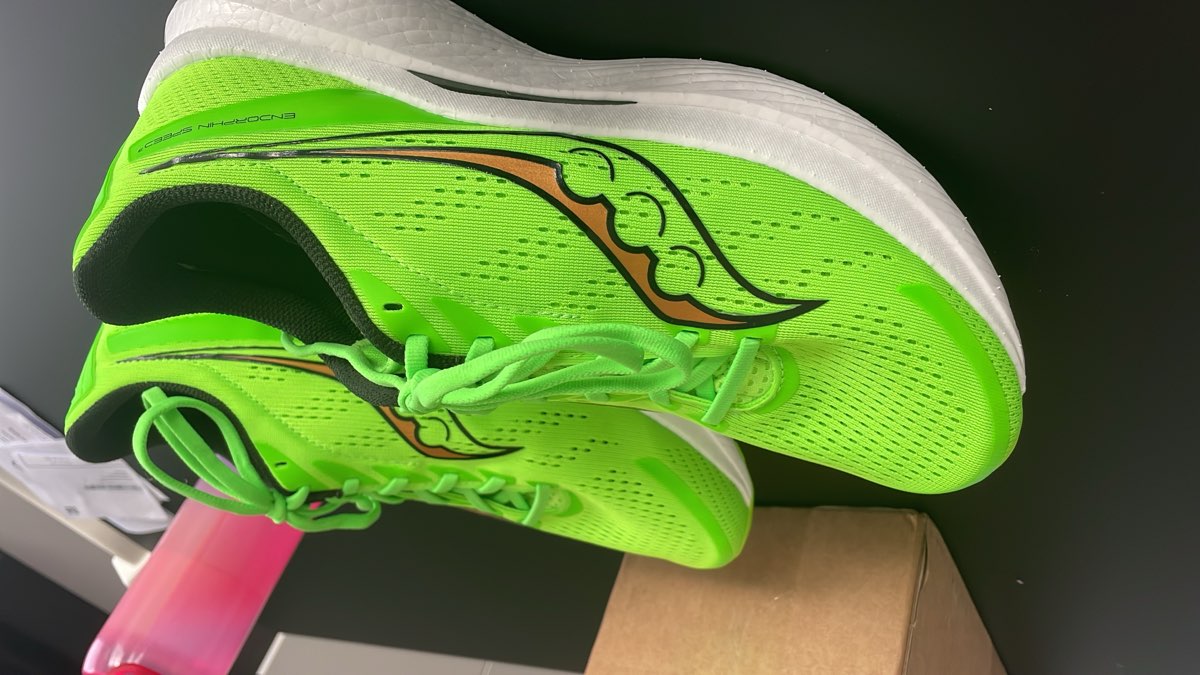 Endorphin Speed 3 green colorway