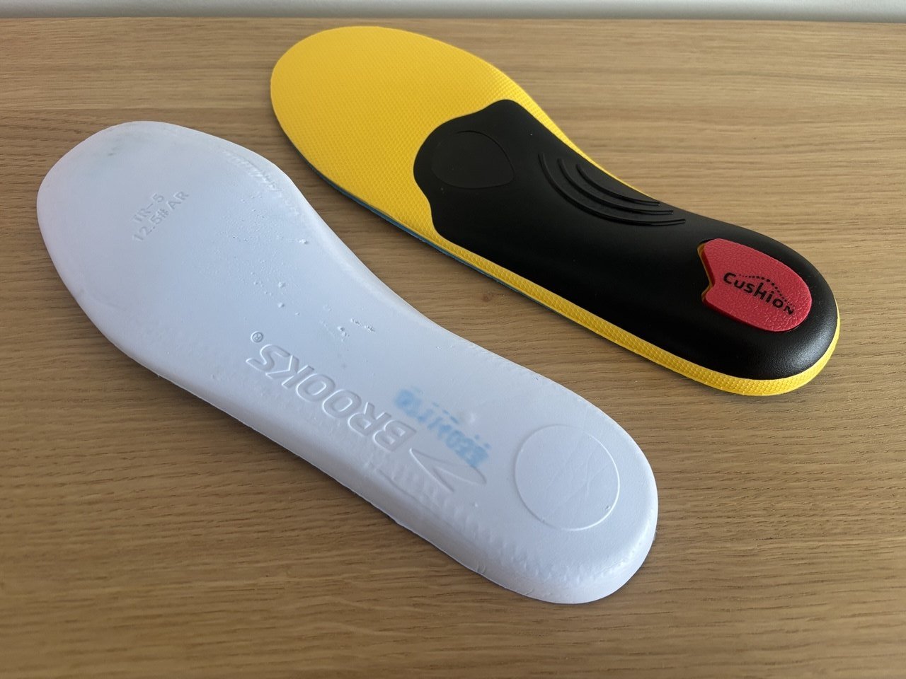 Top and underside of VALSOLE Heavy Duty replacement insoles.